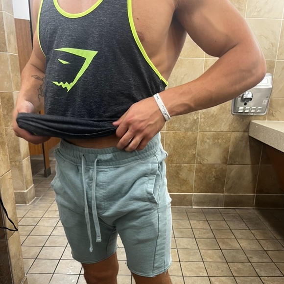 COTTON ON MEN JOGGER SHORT GREEN TERRY FLEECE EASY BODYBUILDER BODYBUILDING JOCK - Picture 2 of 16